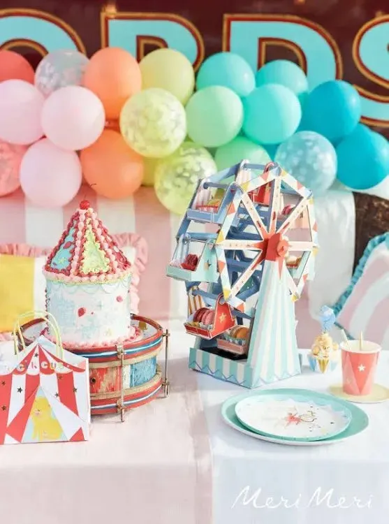 Circus Cups (x 8)
