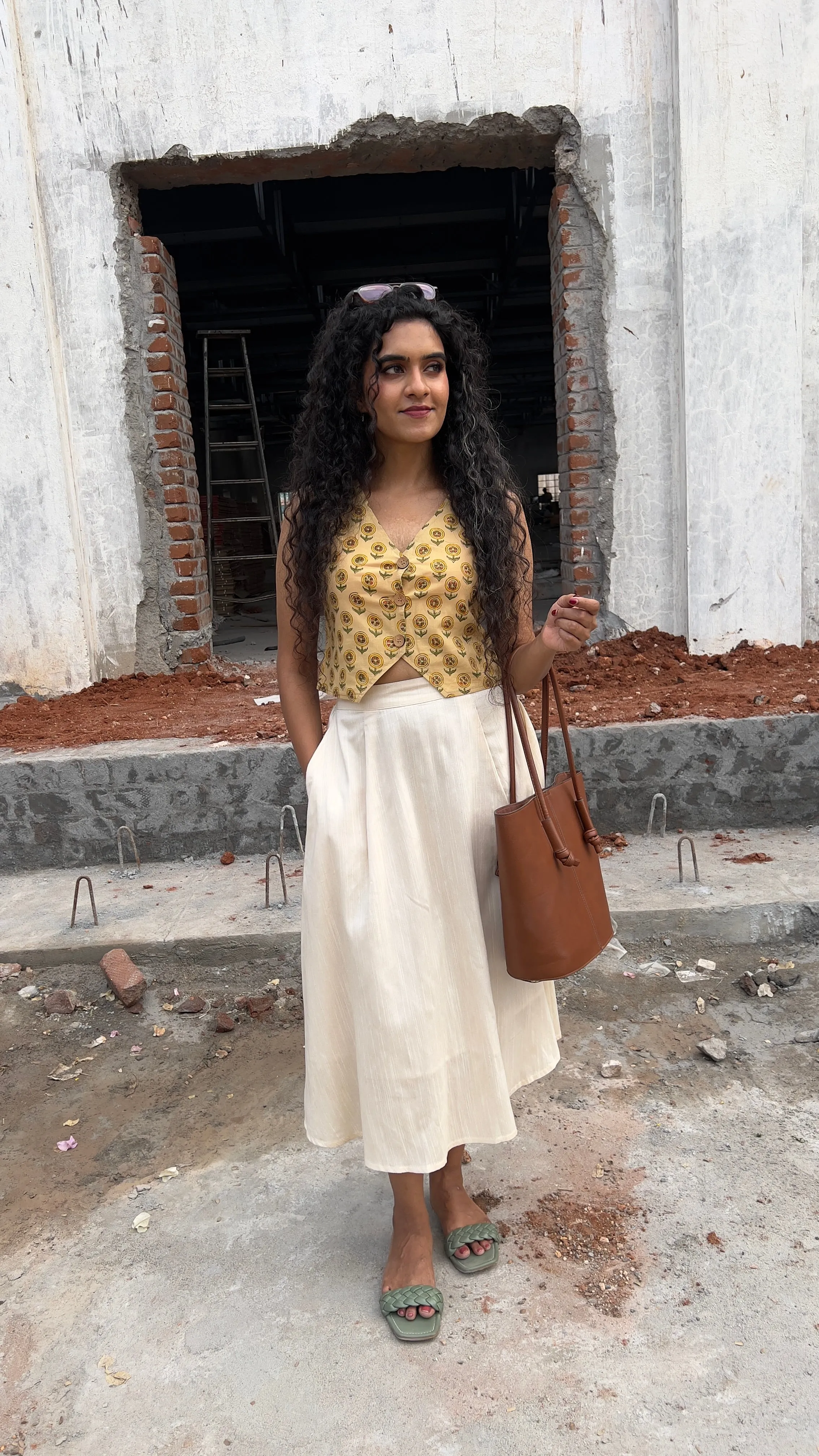 Floral Waist Coat - Beige (Handblock)