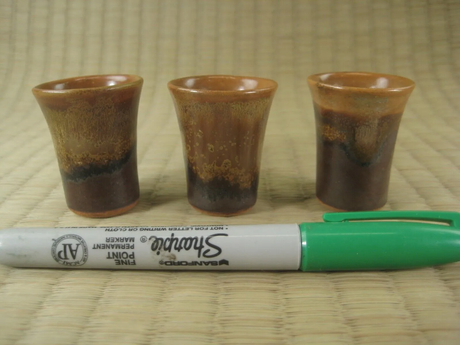 Japanese Hand Painted Set Of 3 High Walled Sake Cups Tan & Brown 1.75" Tall