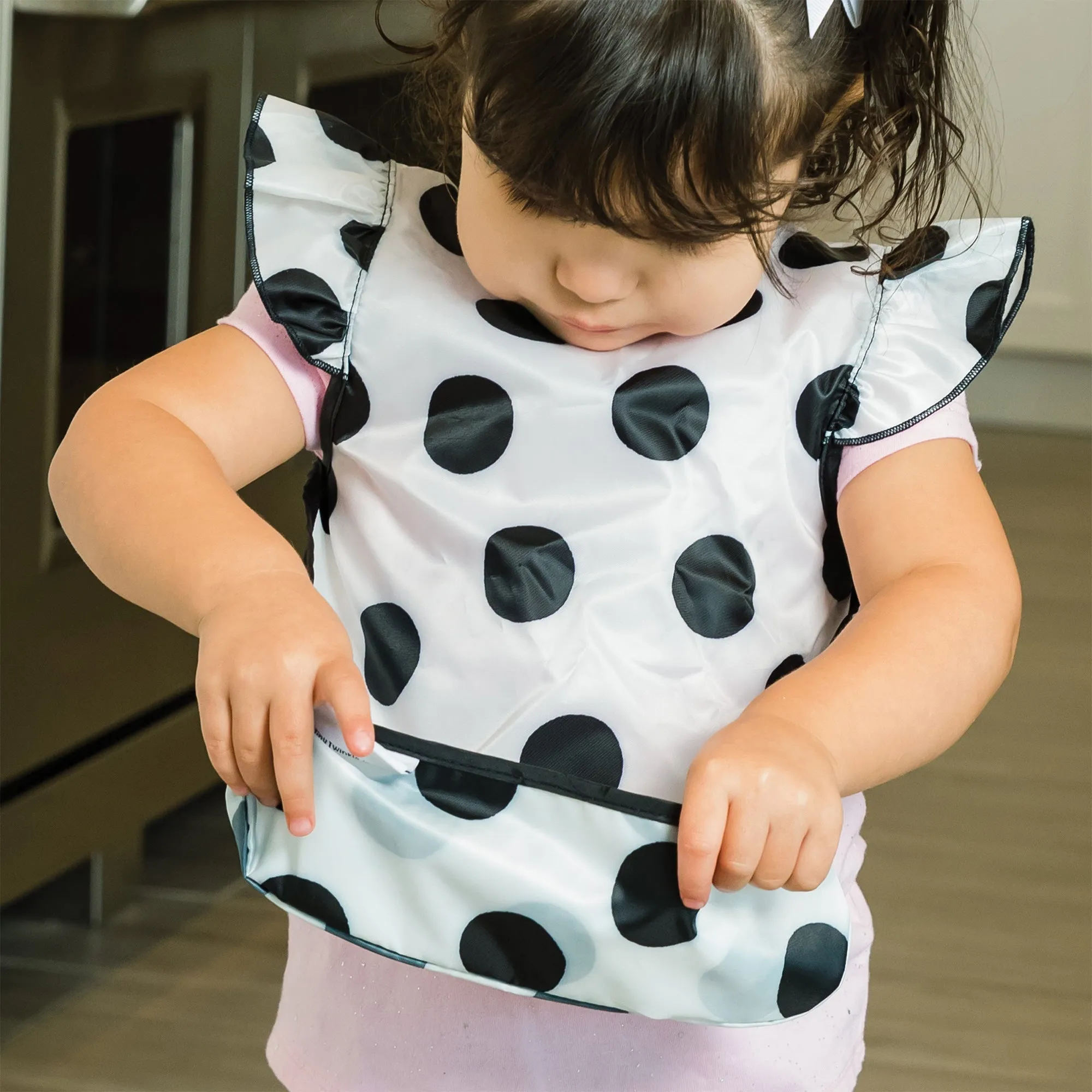 Tiny Twinkle - Apron Bib Ruffle