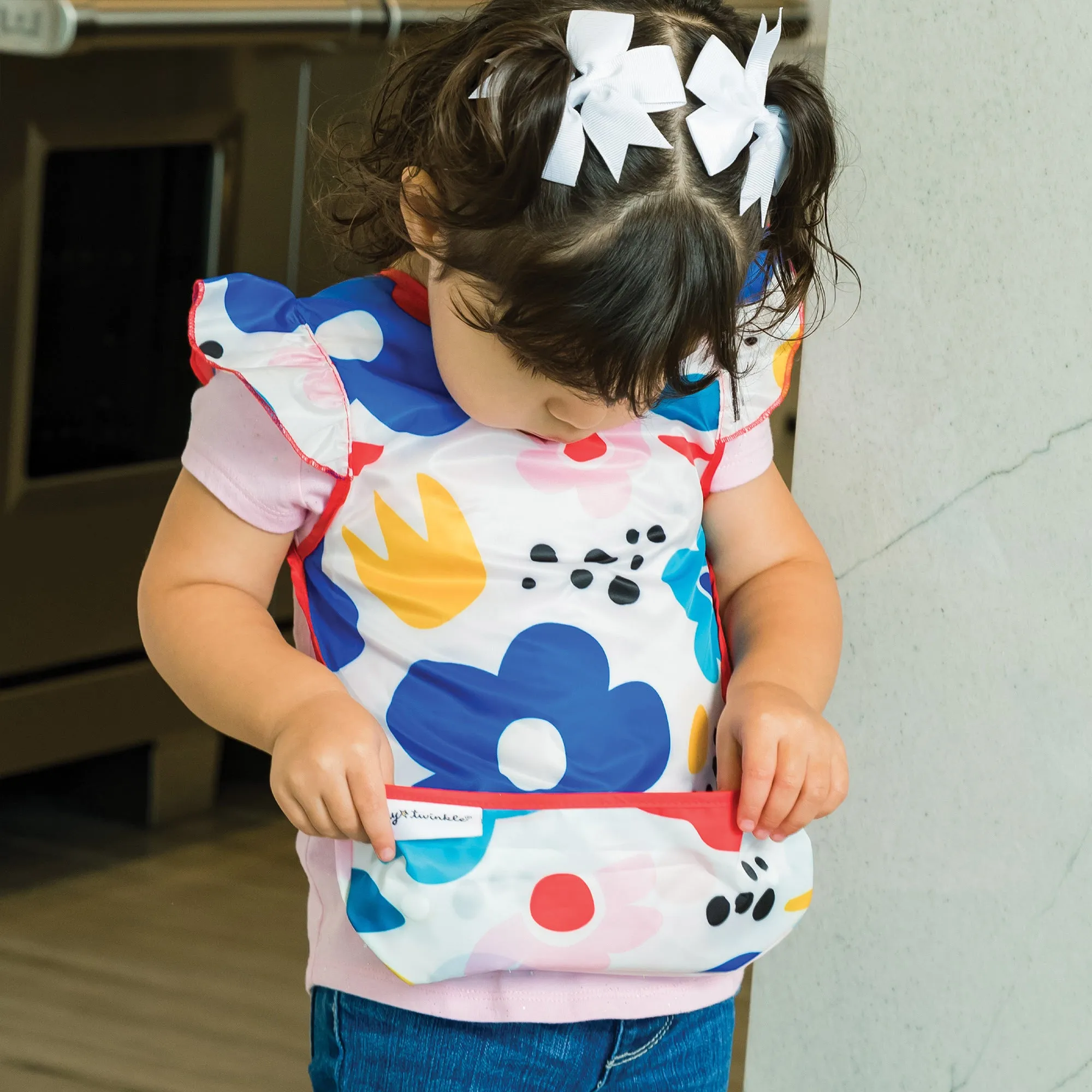 Tiny Twinkle - Apron Bib Ruffle