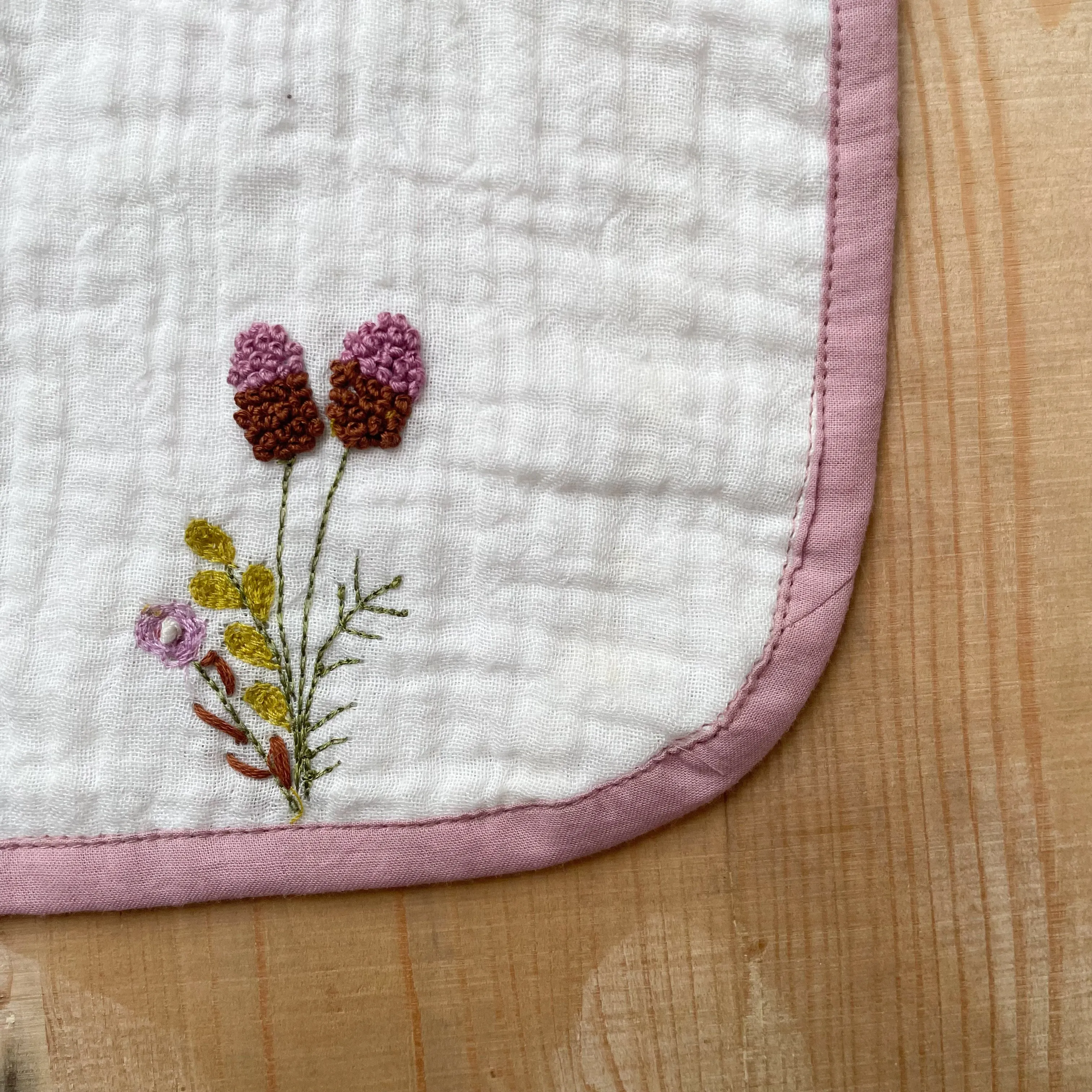 Wrinkled Muslin Bibs